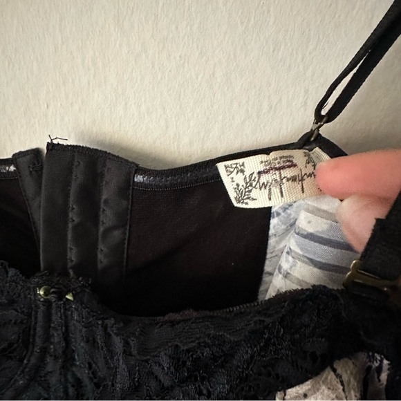 Free People Intimately Good Luck Charm Bodysuit in Black Size medium - Picture 13 of 14